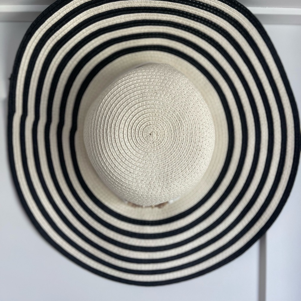 Eugenia Kim Straw Wide Brim Hat - Picture 4 of 7